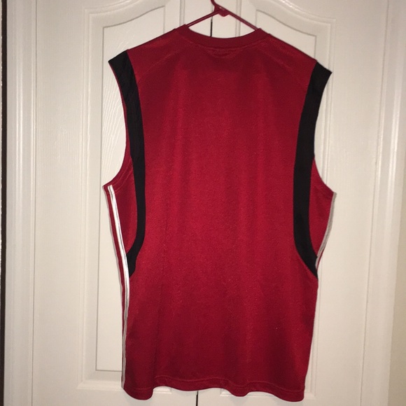 Adidas muscle tank - Picture 5 of 6